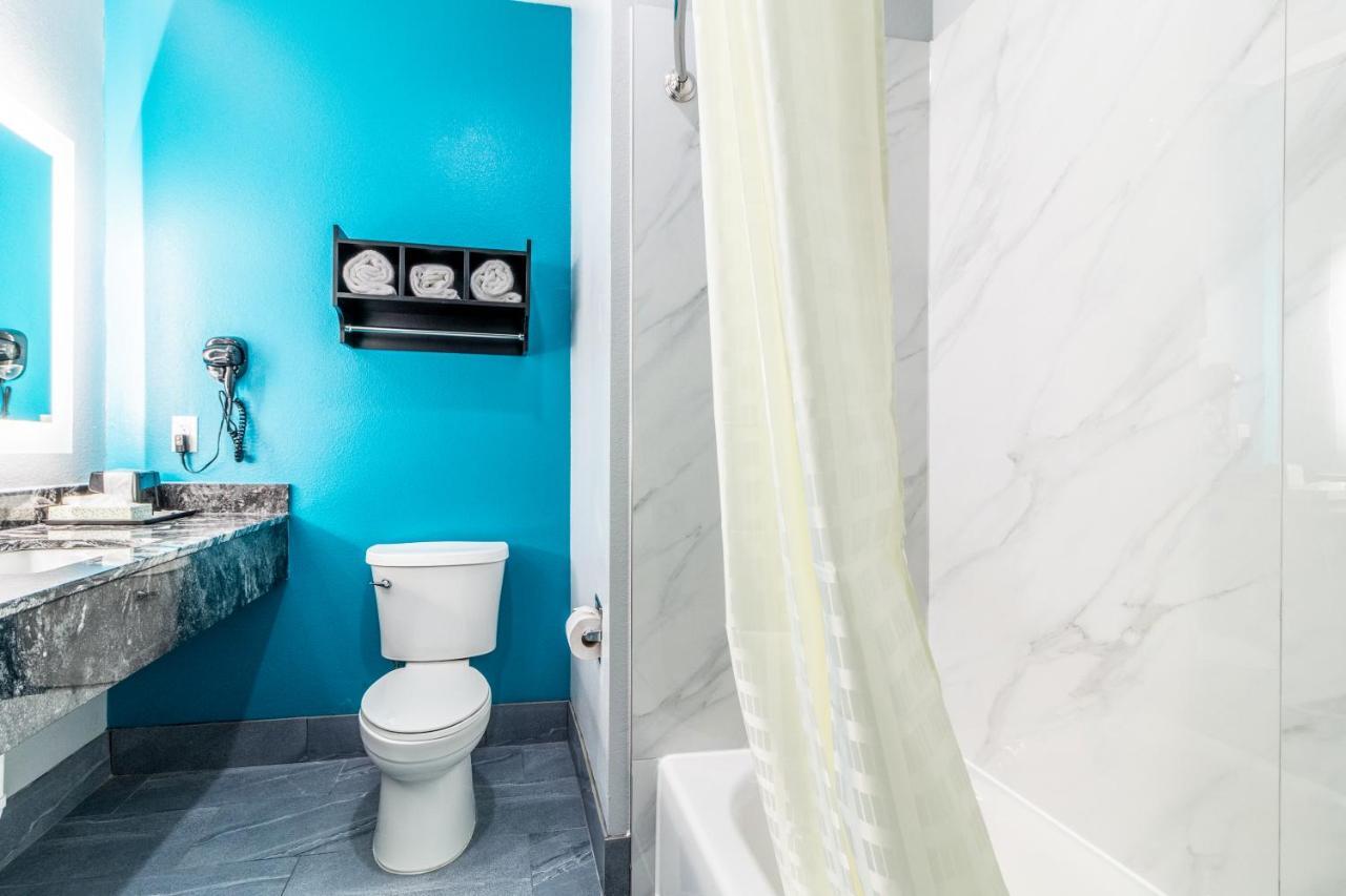 Americas Best Value Inn & Suites Kingwood Iah Airport Humble Eksteriør bilde